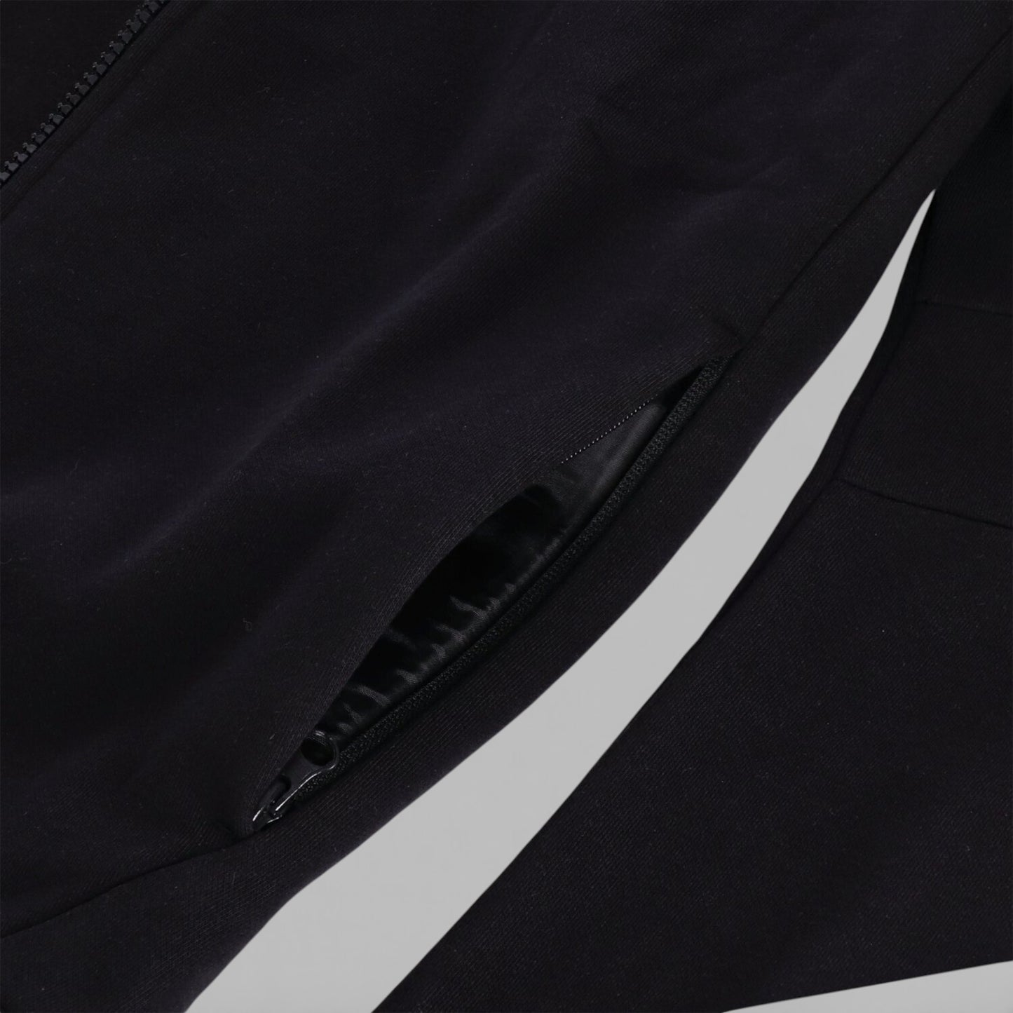 ROEG HOWARD RFNFR ZIP HOODIE BLACK
